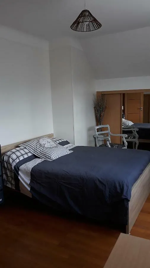 Chambre Coquette Aulnay-sous-Bois 0*,  Francia