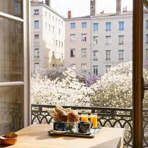 Du Théatre Hotel Lyon